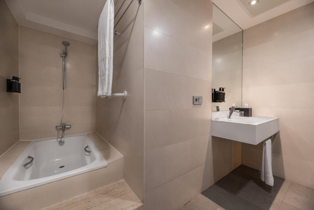 Eurostars Via De La Plata Hotel Astorga Kültér fotó