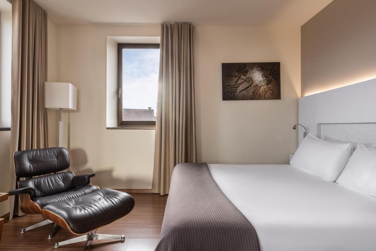 Eurostars Via De La Plata Hotel Astorga Kültér fotó